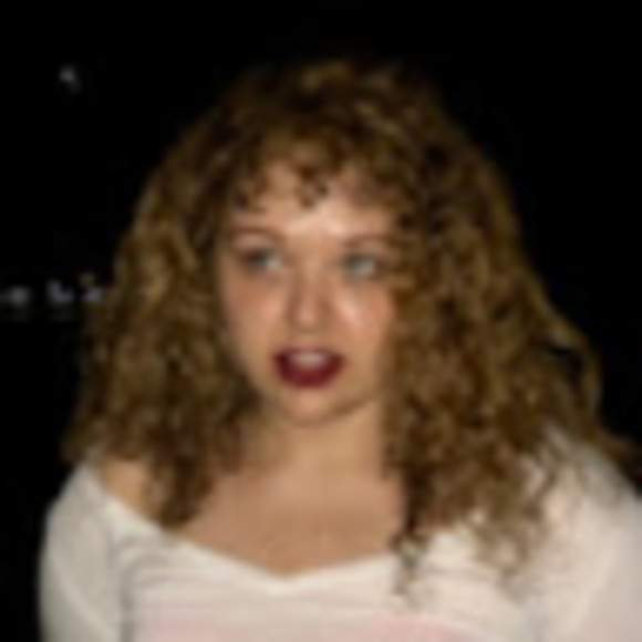 Meet your Posher, Tess - Picture 1 of 1